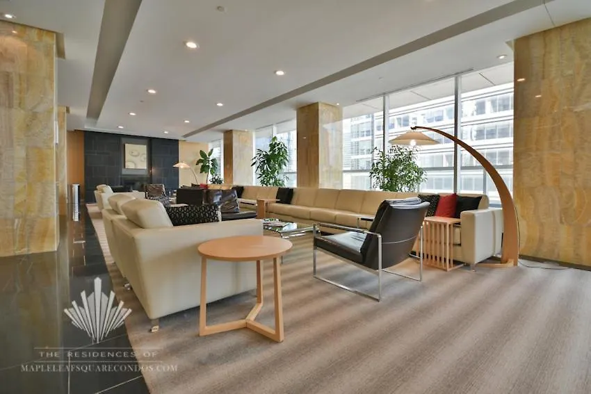 Gorgeous Condo In Downtown Near Cn Tower Toronto